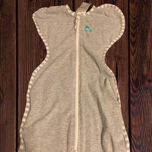 Love to dream grey newborn swaddle up